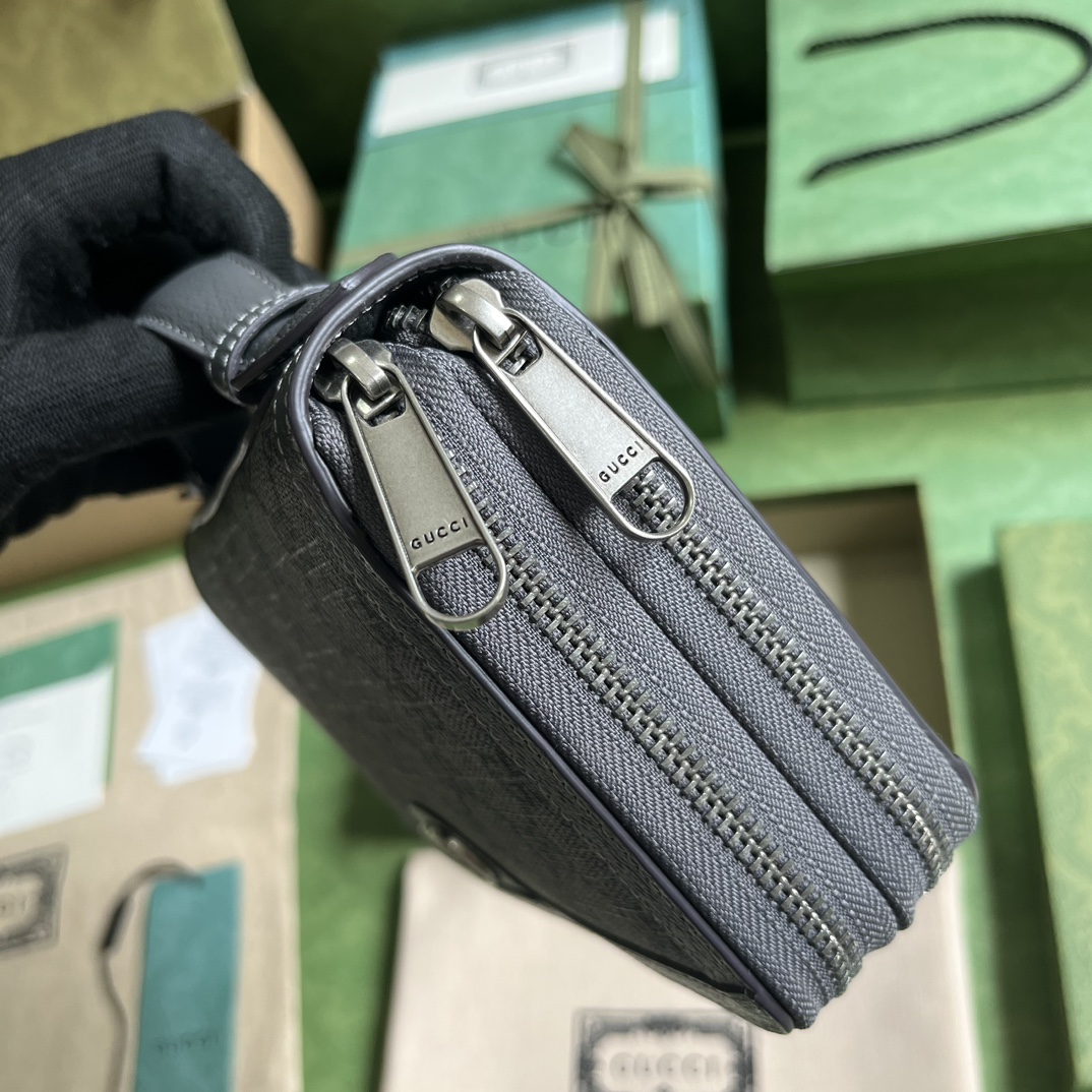 G*u*i ophidia gg travel case