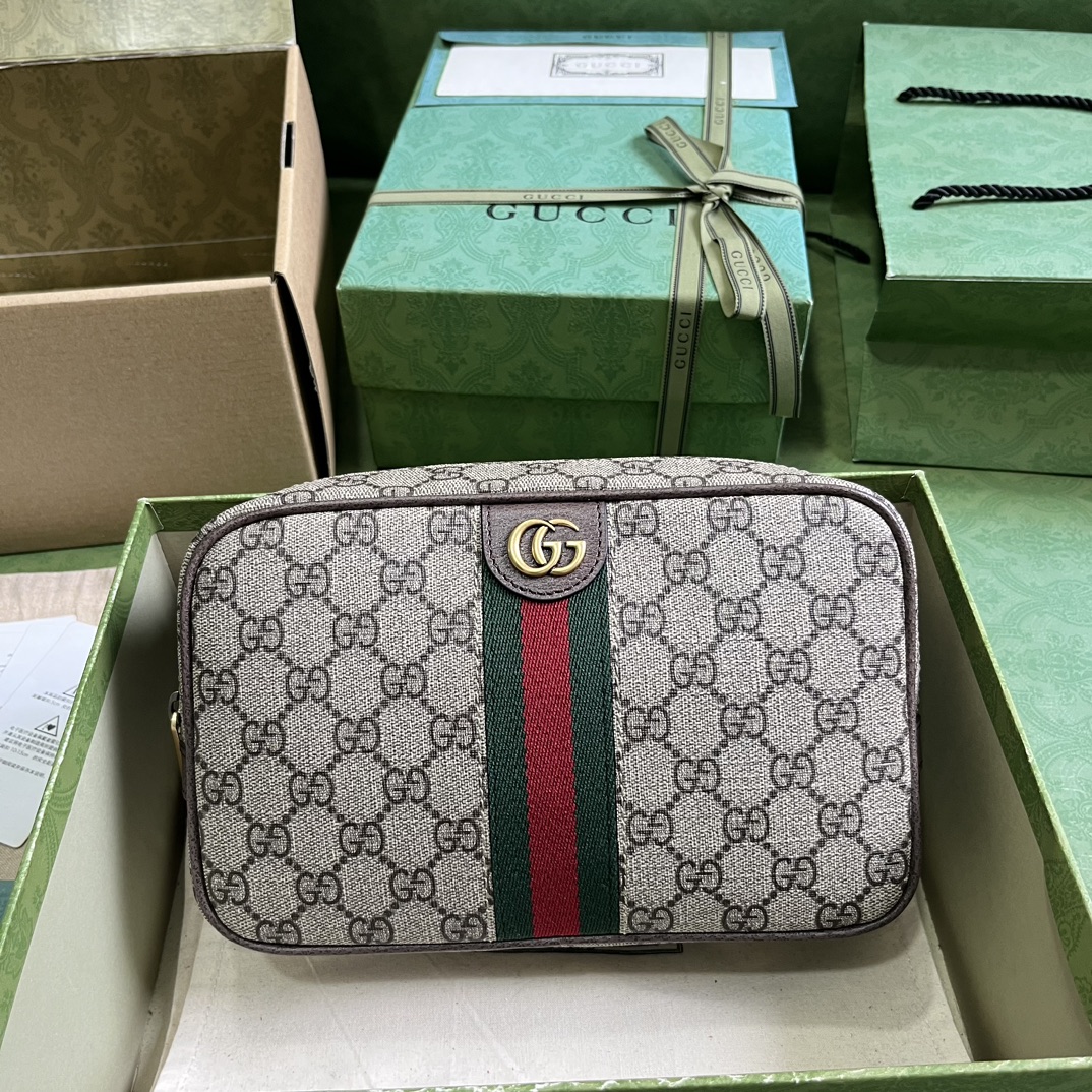 G*u*i savoy toiletry case with web
