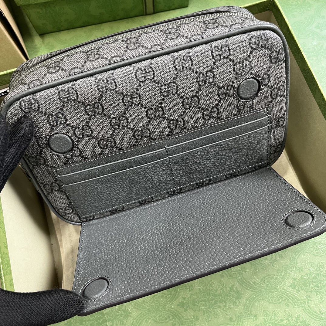 G*u*i ophidia gg pouch