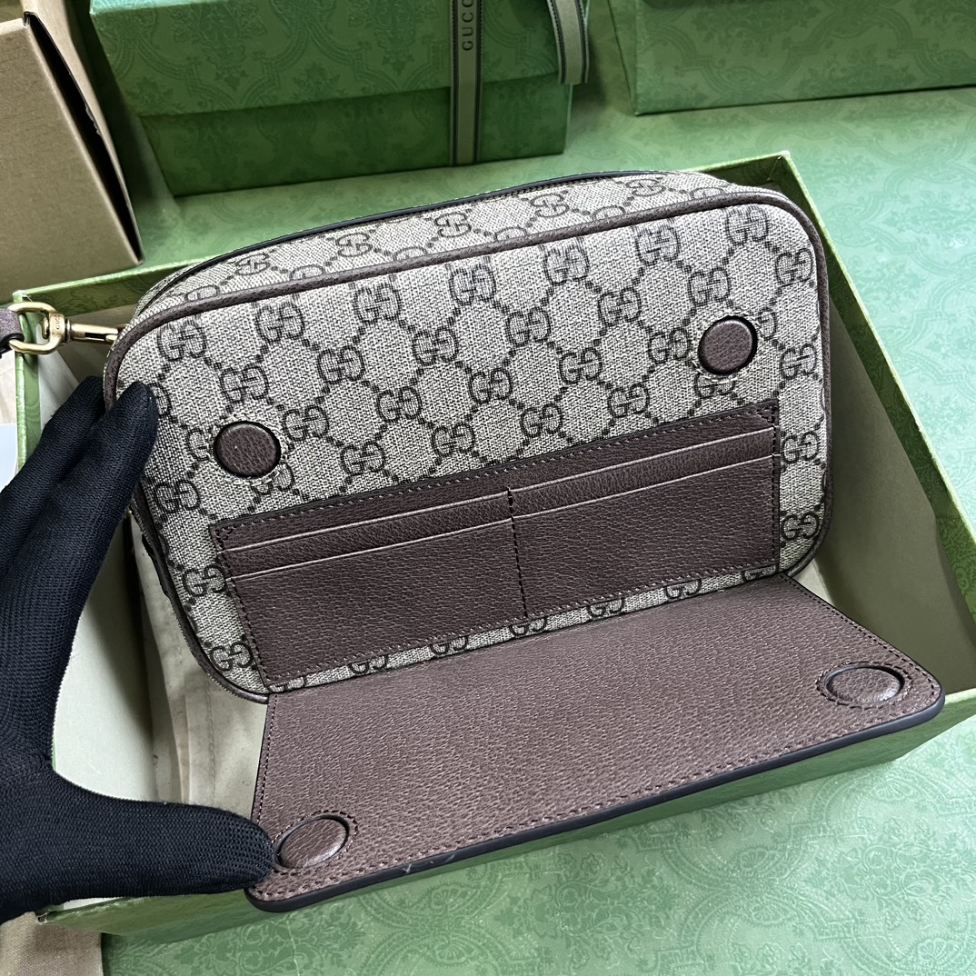 G*u*i ophidia gg pouch