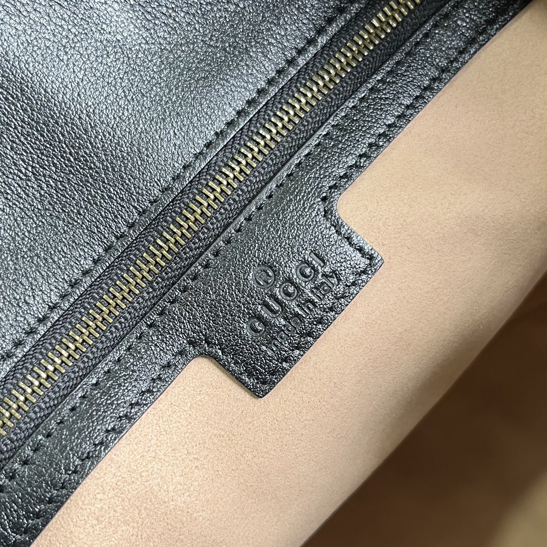 G*u*i diana large shoulder bag