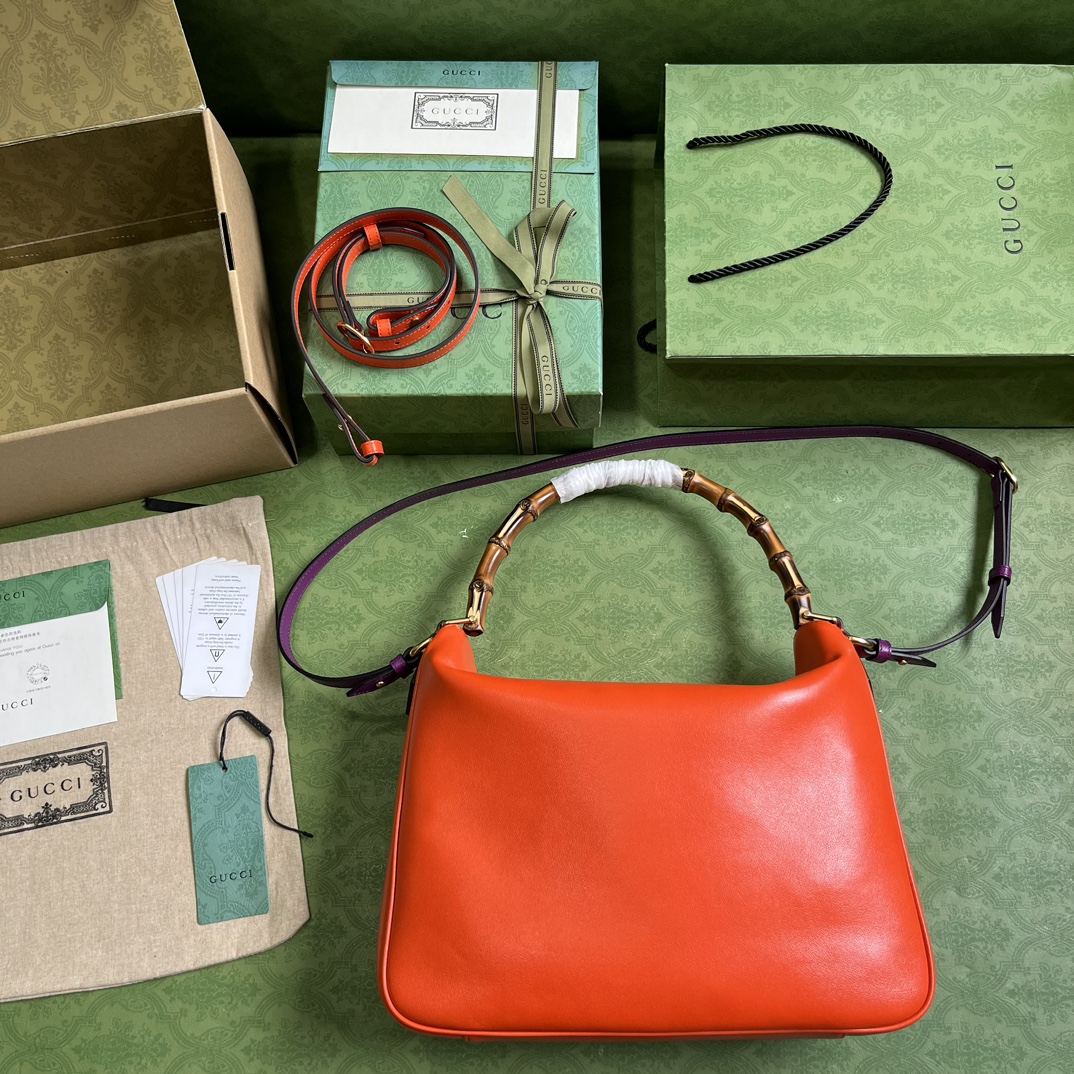 G*u*i diana large shoulder bag