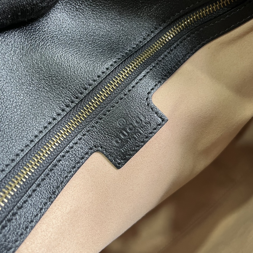 G*u*i diana medium shoulder bag