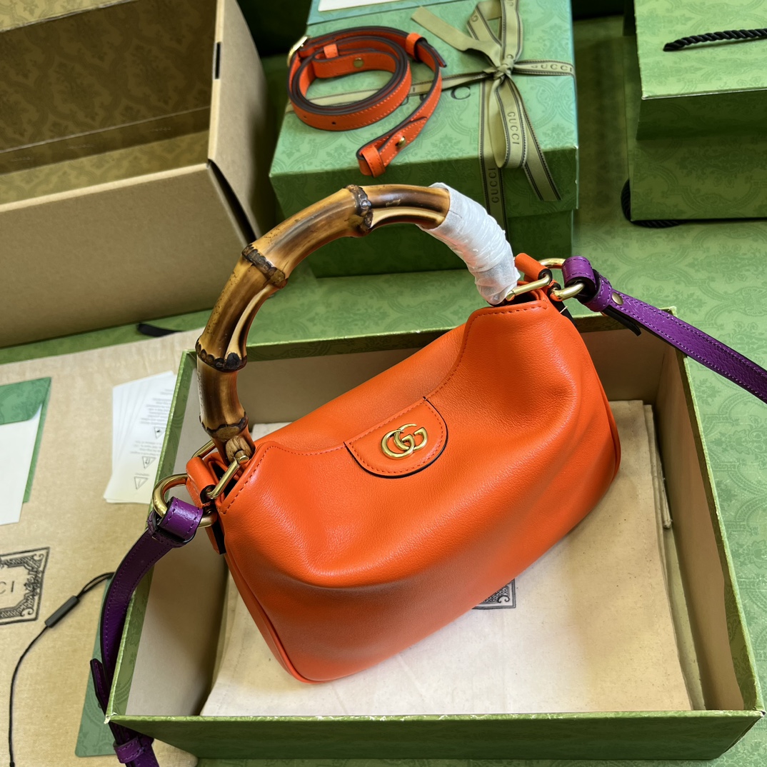 G*u*i diana small bag