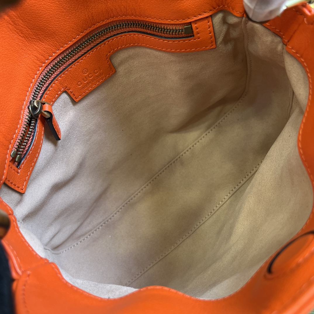 G*u*i diana small bag