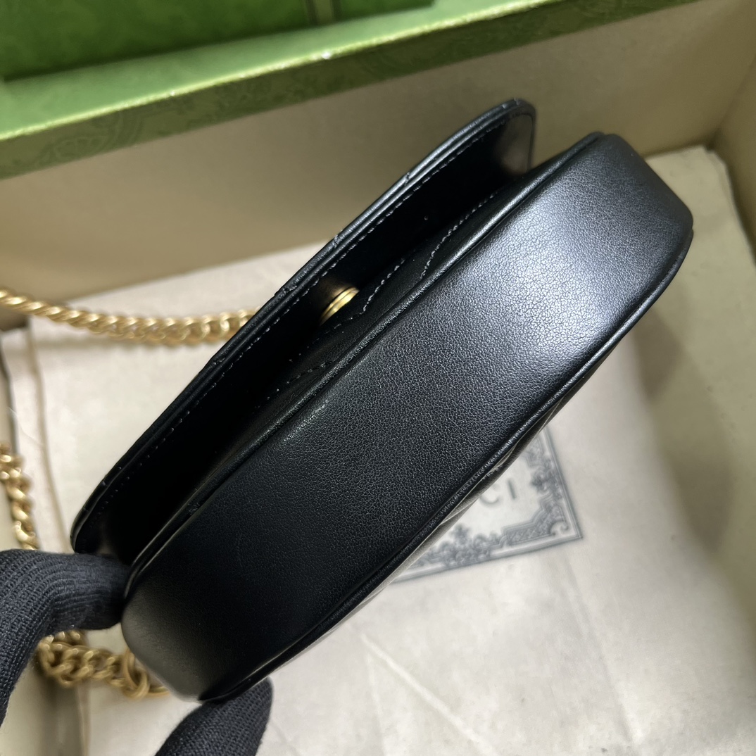 G*u*i gg marmont matelassÉ chain mini bag