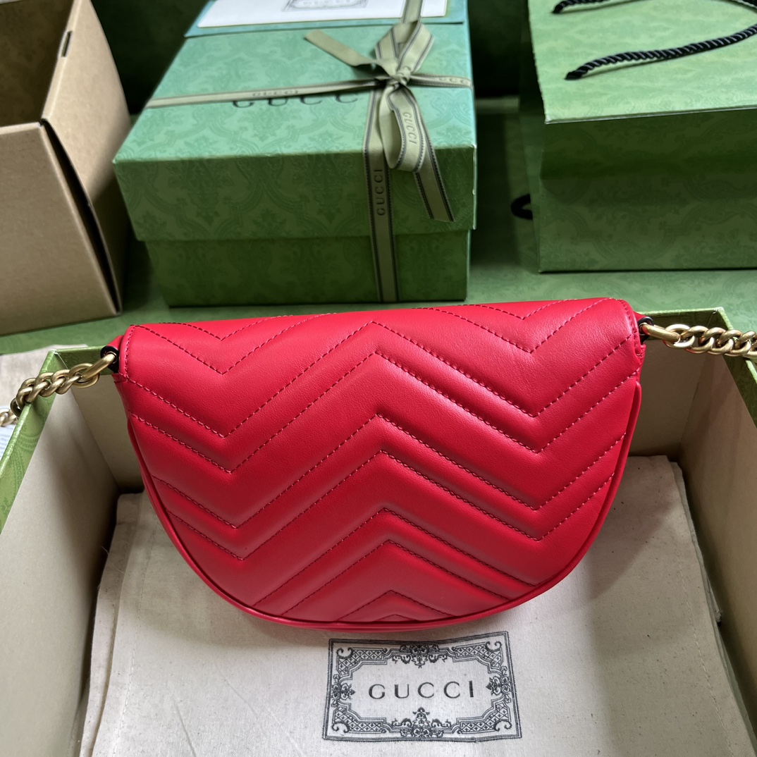 G*u*i gg marmont matelassÉ chain mini bag