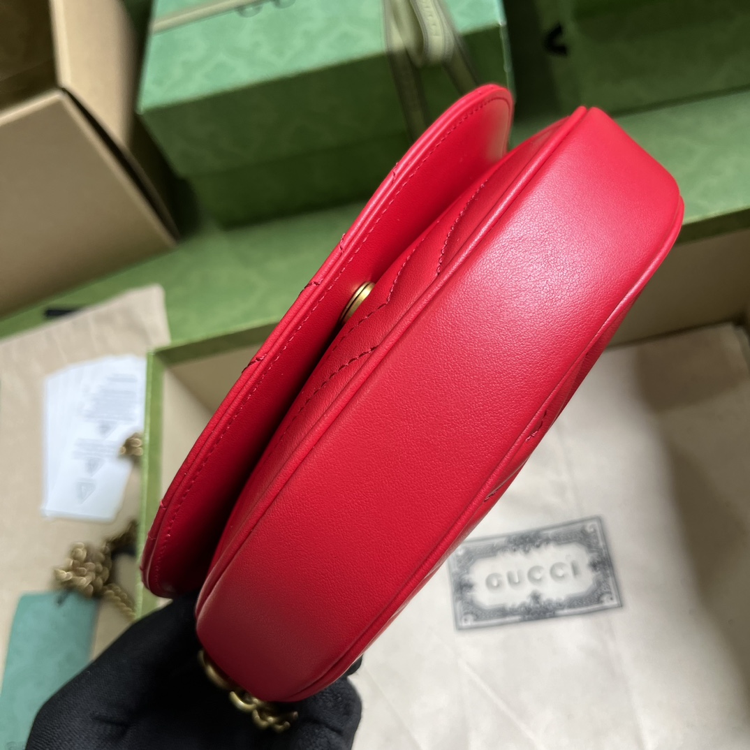 G*u*i gg marmont matelassÉ chain mini bag