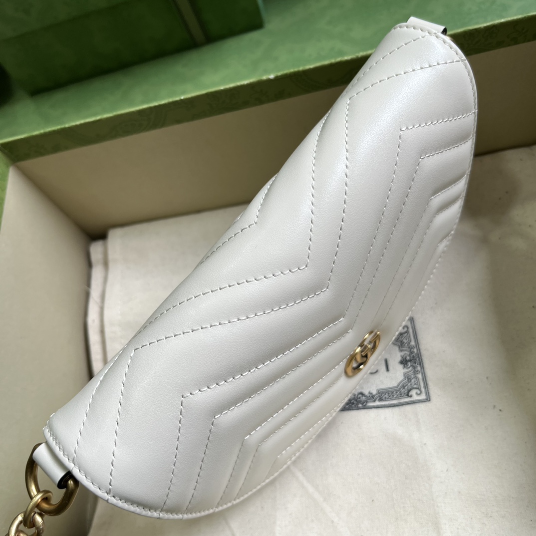 G*u*i gg marmont matelassÉ chain mini bag
