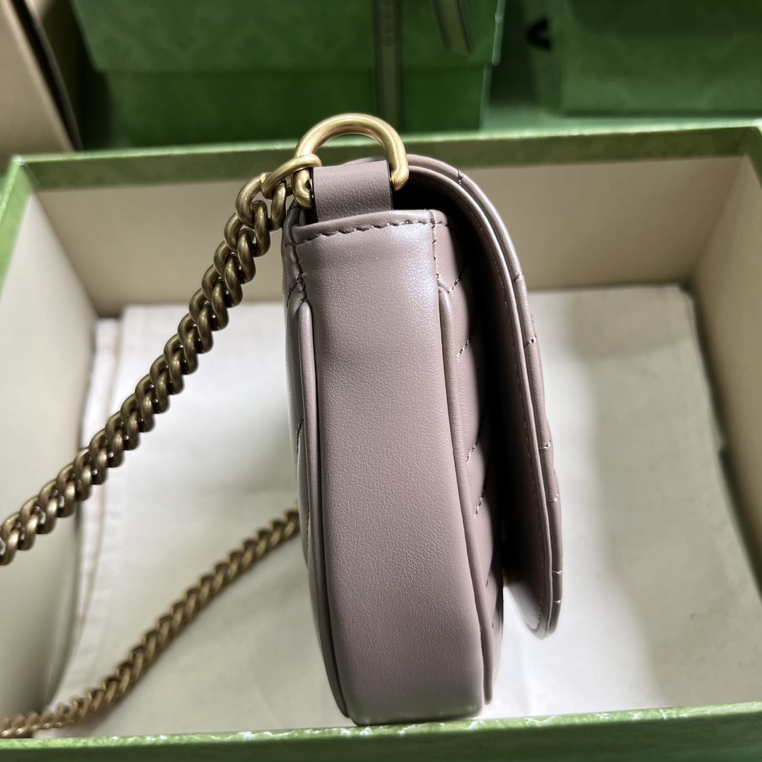 G*u*i gg marmont matelassÉ chain mini bag