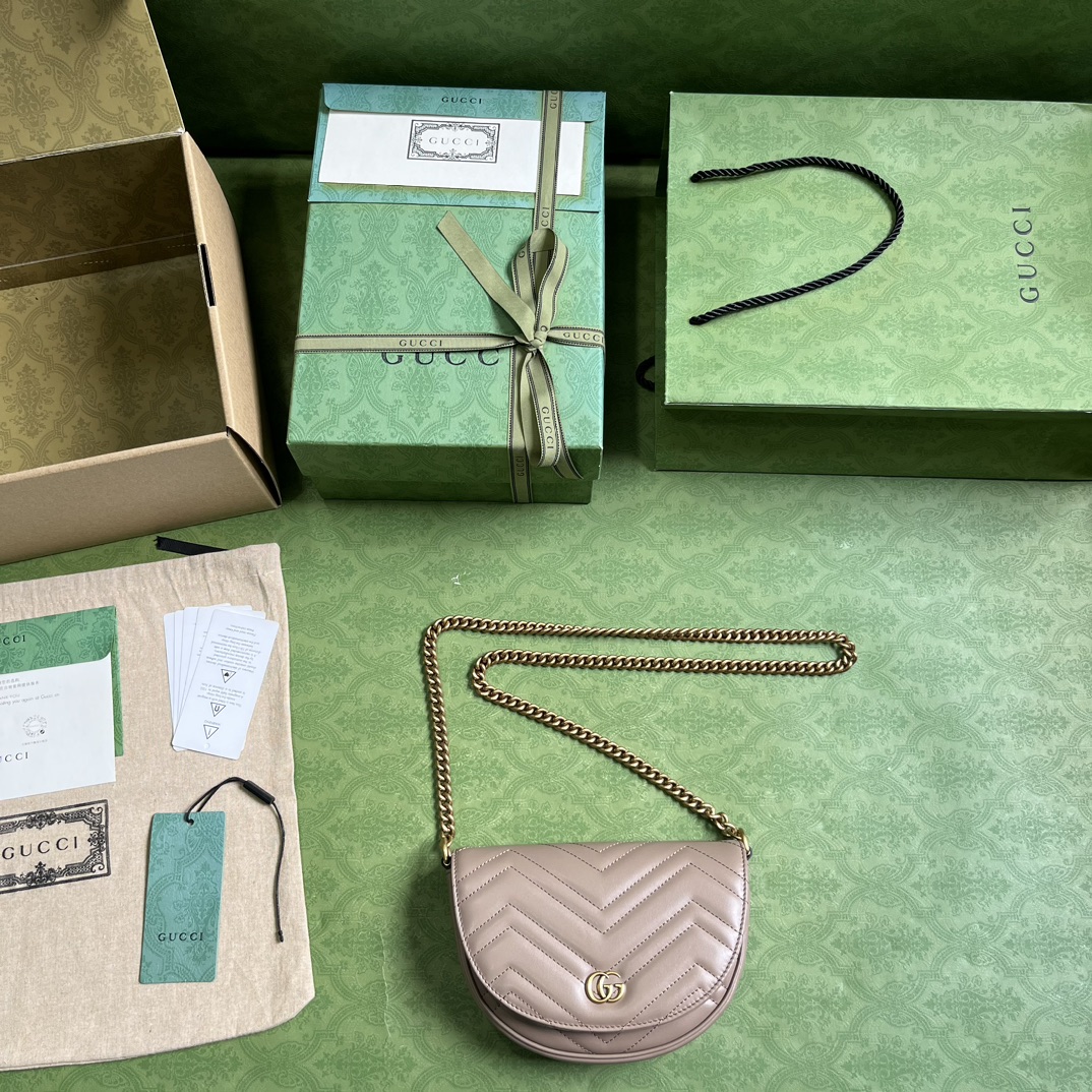 G*u*i gg marmont matelassÉ chain mini bag