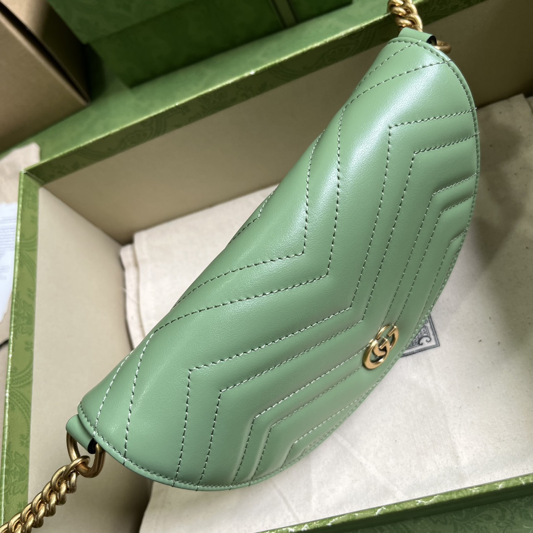 G*u*i gg marmont matelassÉ chain mini bag