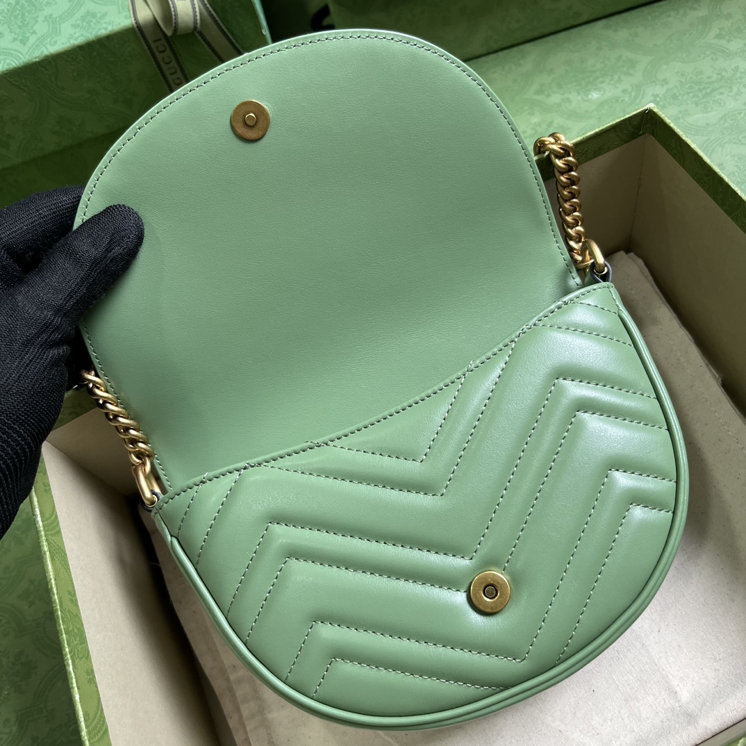 G*u*i gg marmont matelassÉ chain mini bag