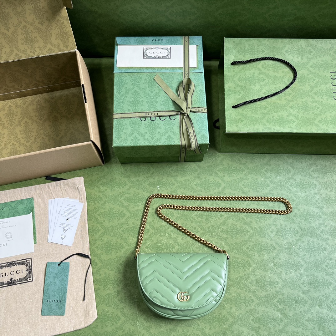 G*u*i gg marmont matelassÉ chain mini bag