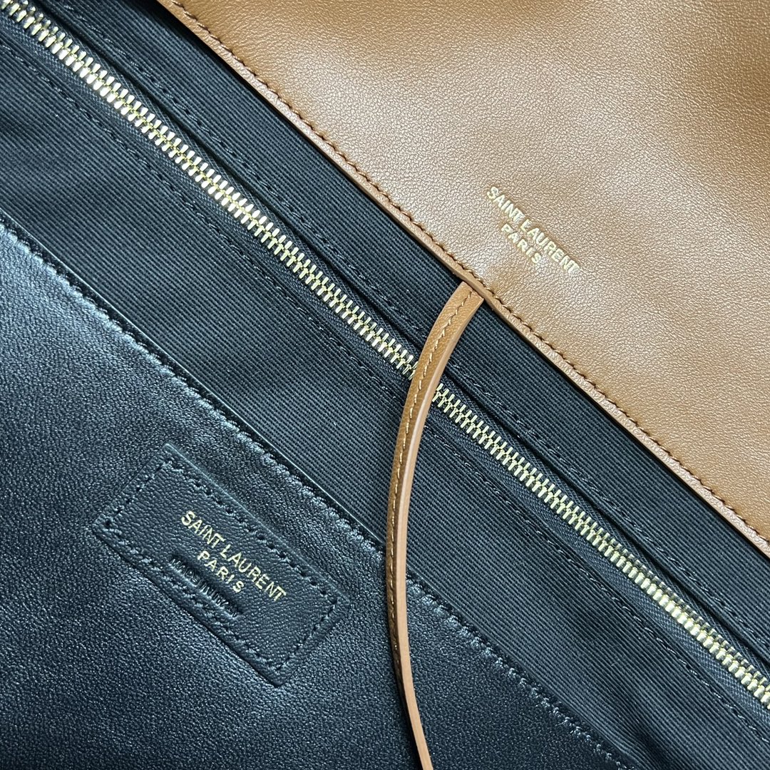 YSL JAMIE 4.3 IN LAMBSKIN