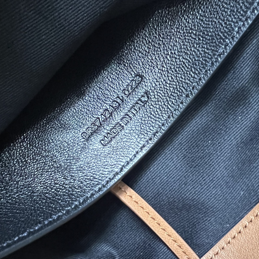 YSL JAMIE 4.3 IN LAMBSKIN