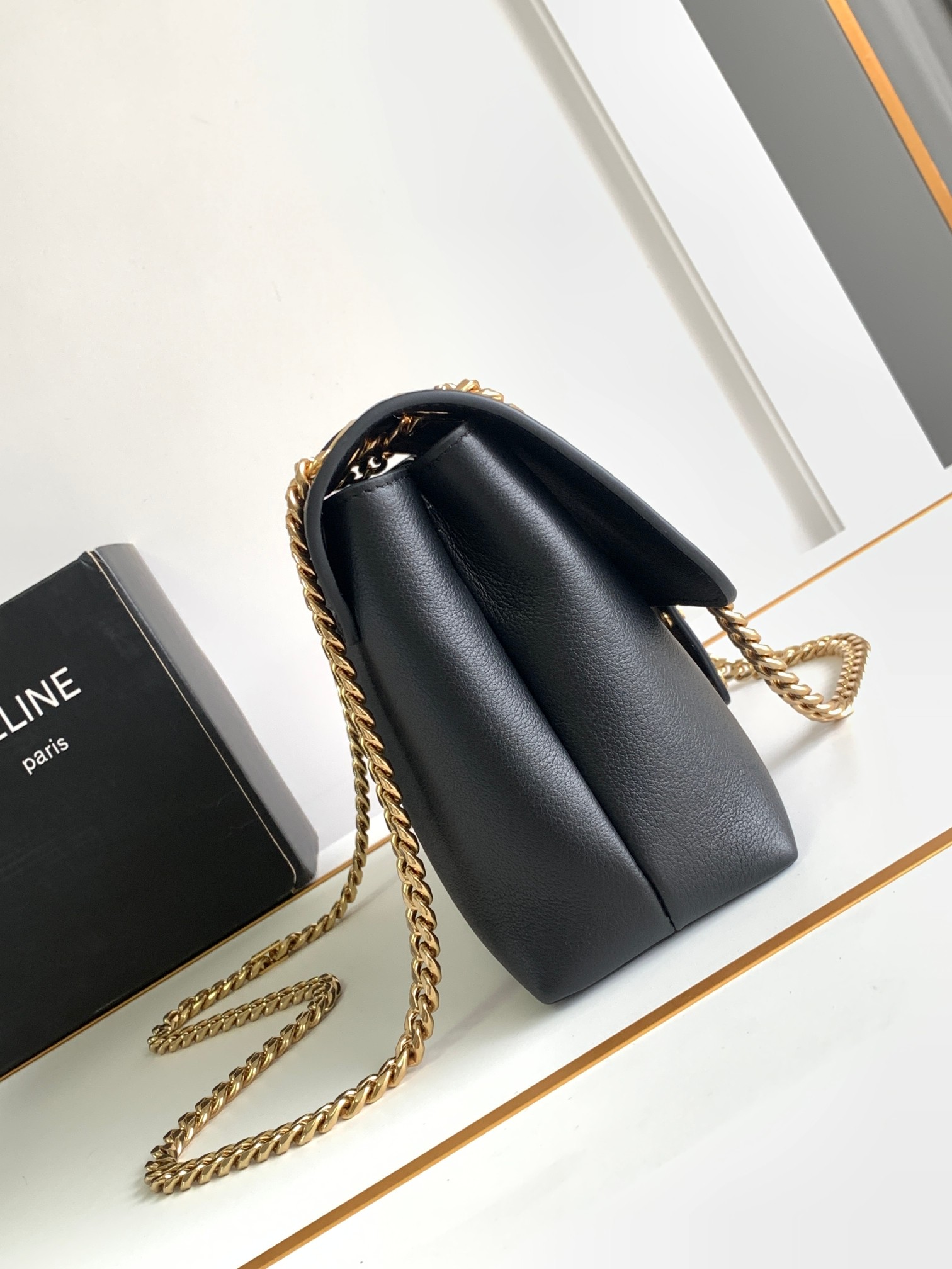 Ce**e medium Ce**e victoire bag