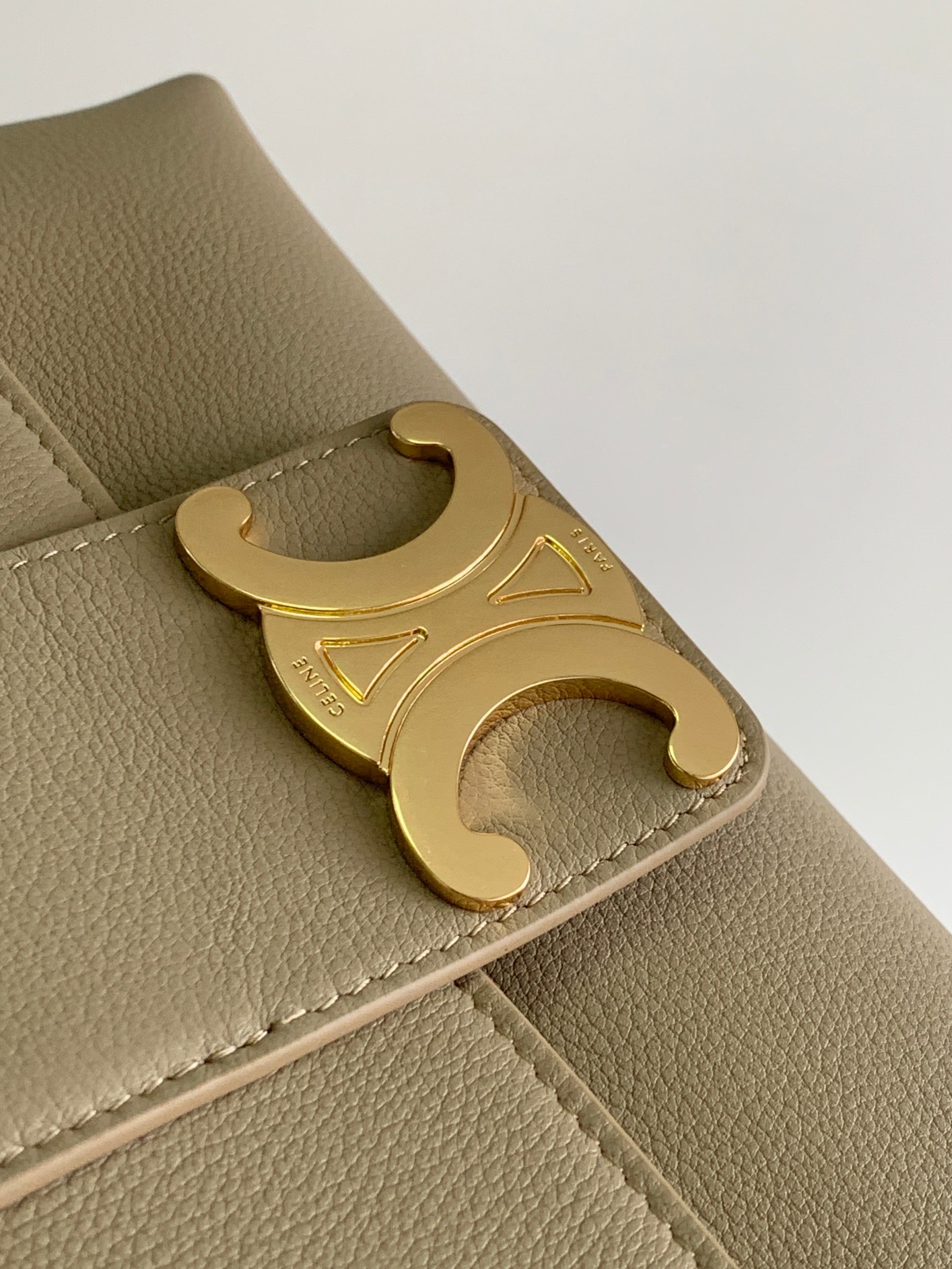 Ce**e medium Ce**e victoire bag
