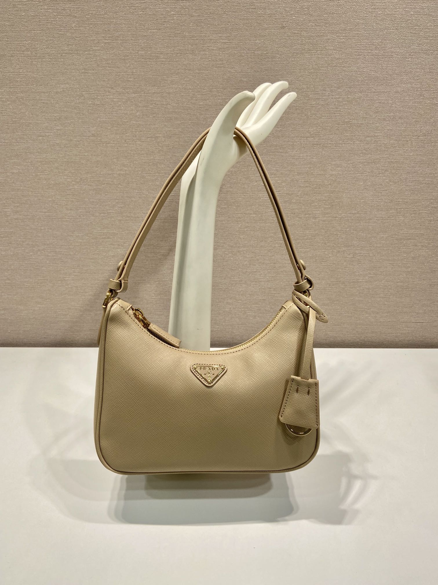 Pra*a hobo bag