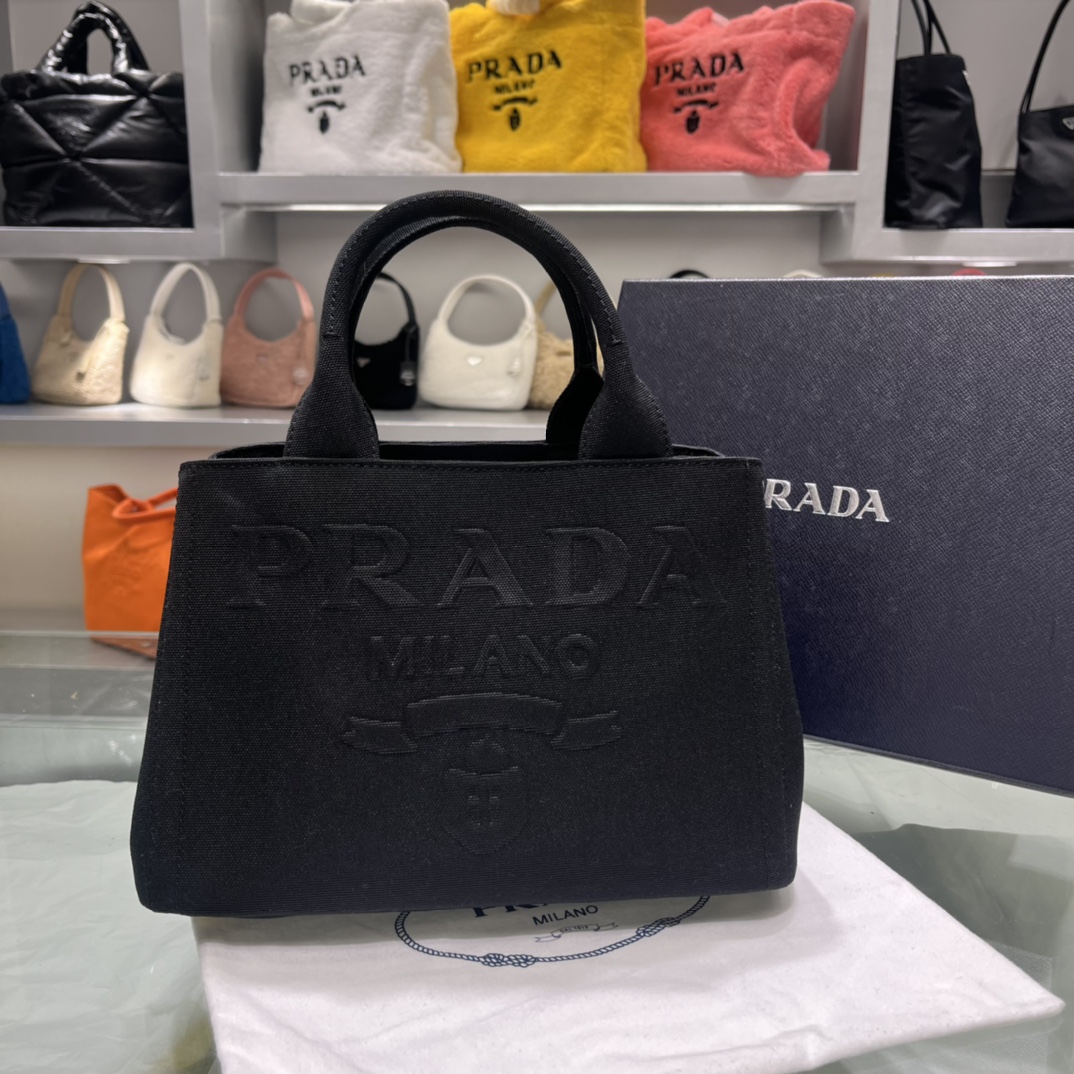 Pra*a canapa tote bag