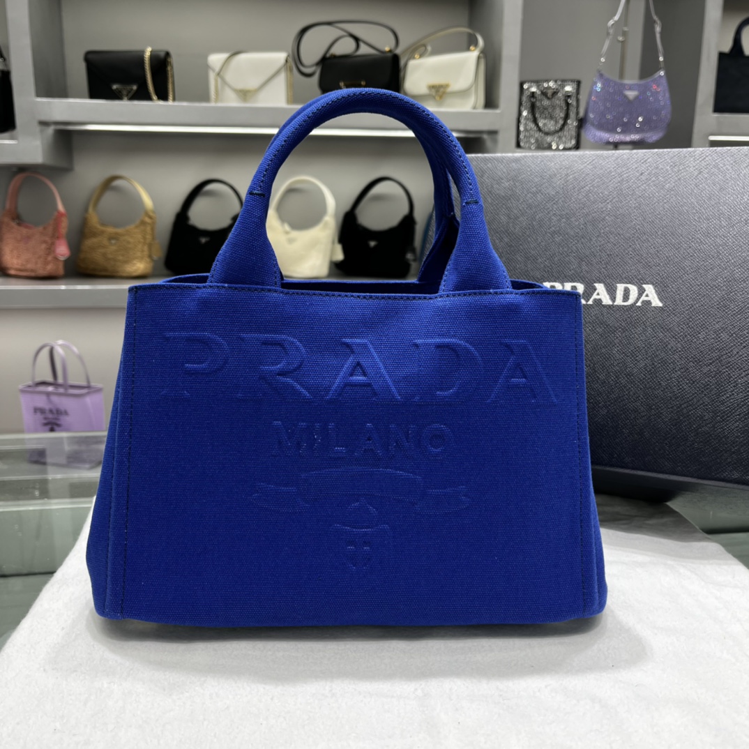 Pra*a canapa tote bag