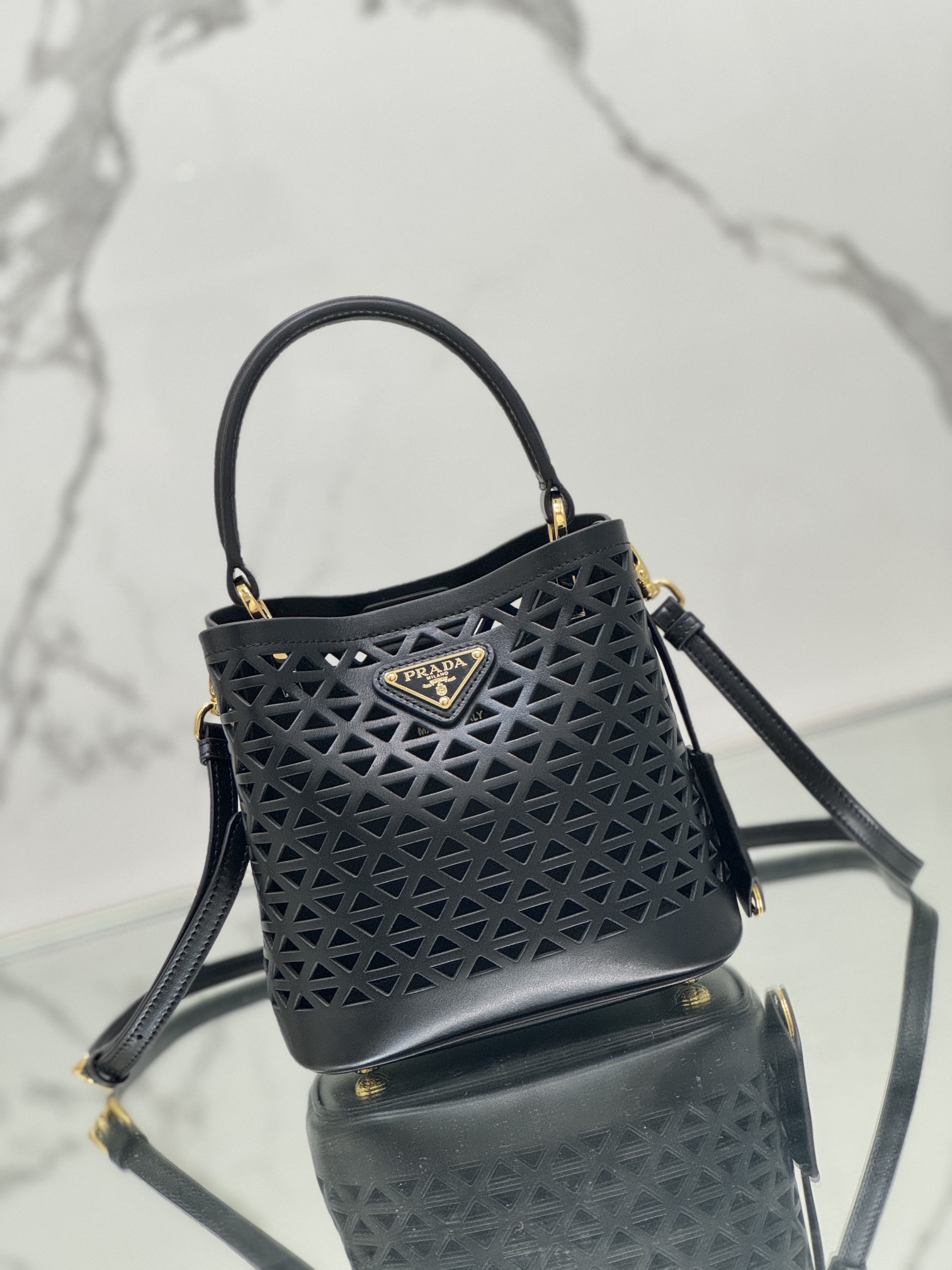 Pra*a small saffiano leather bag