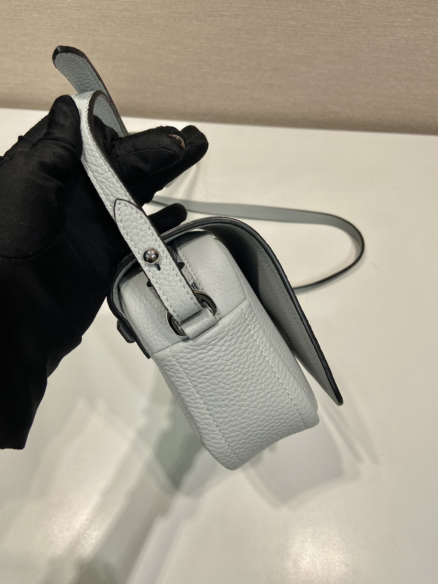 Pra*a leather shoulder bag