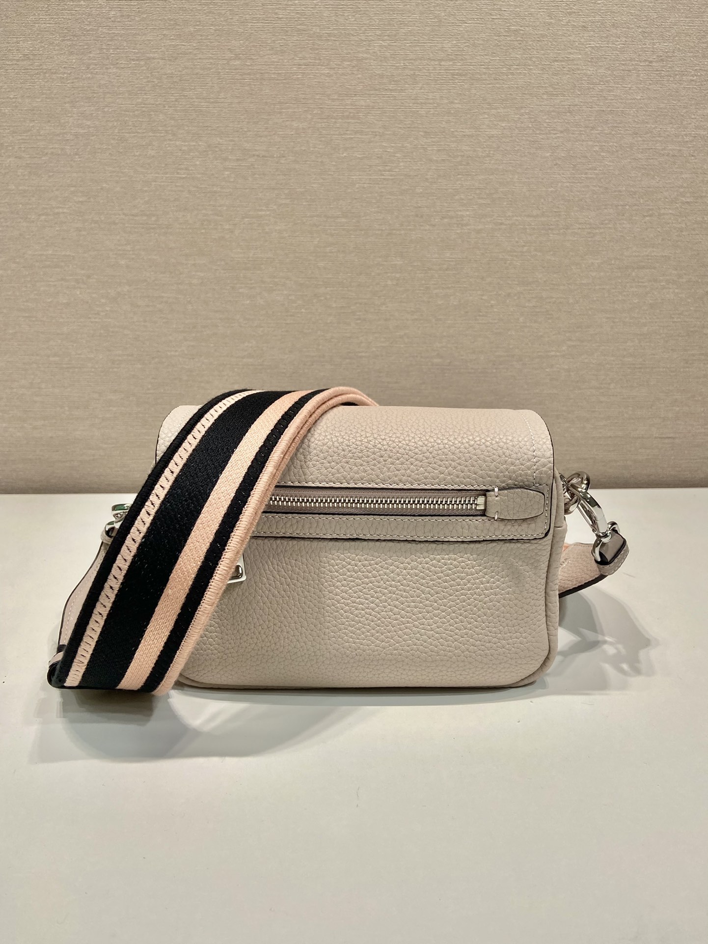 Pra*a leather shoulder bag