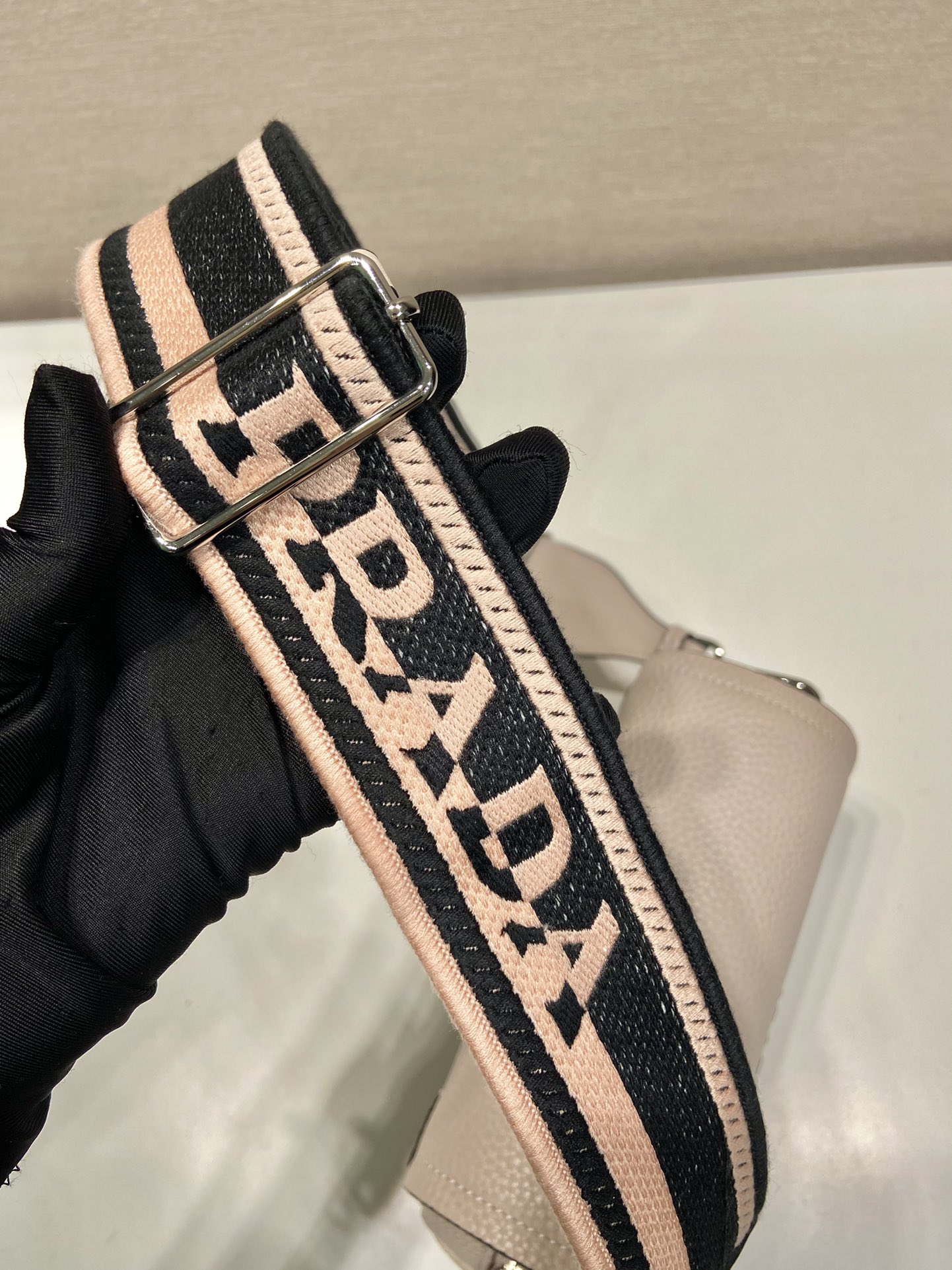 Pra*a leather shoulder bag