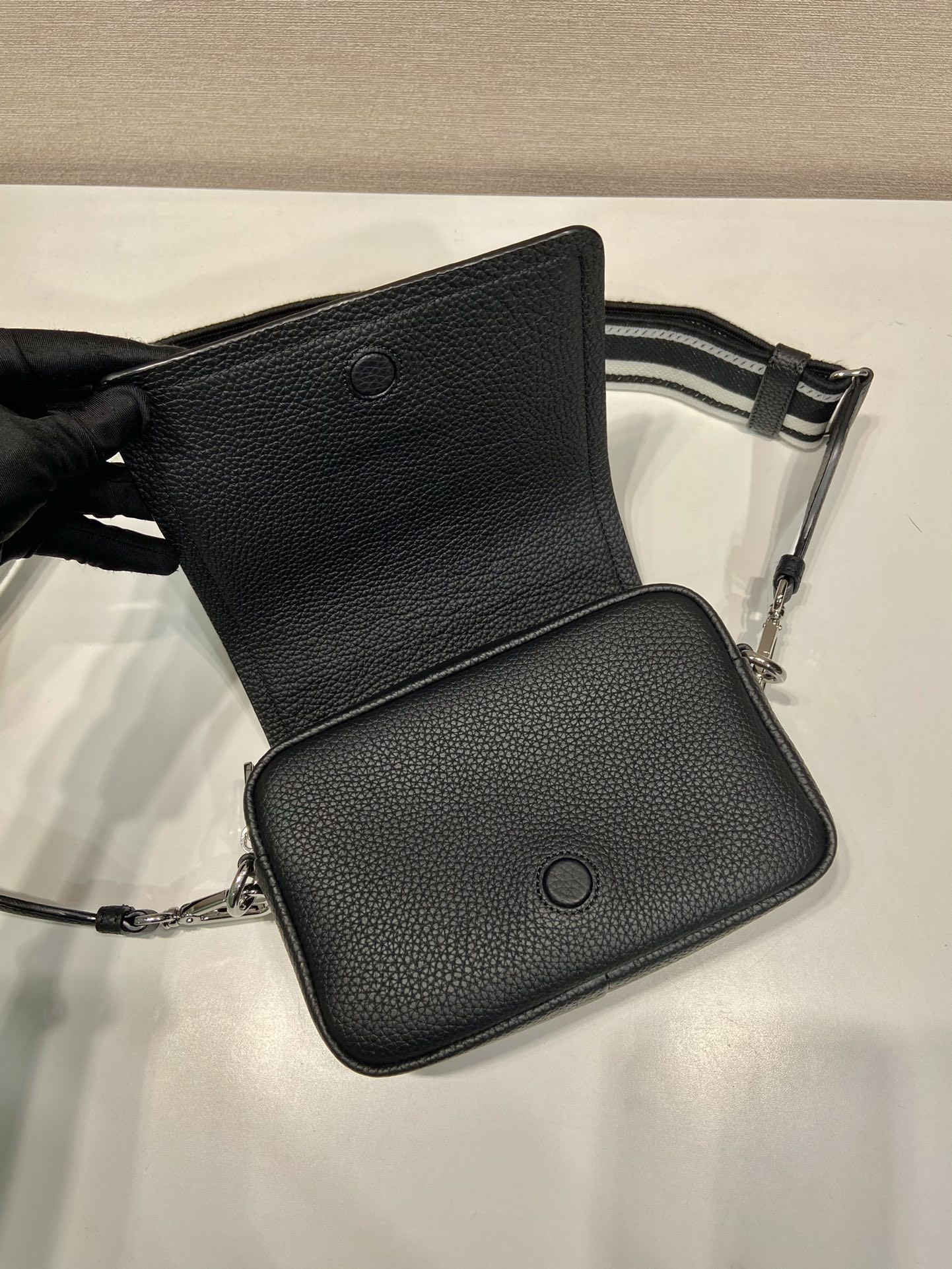 Pra*a leather shoulder bag