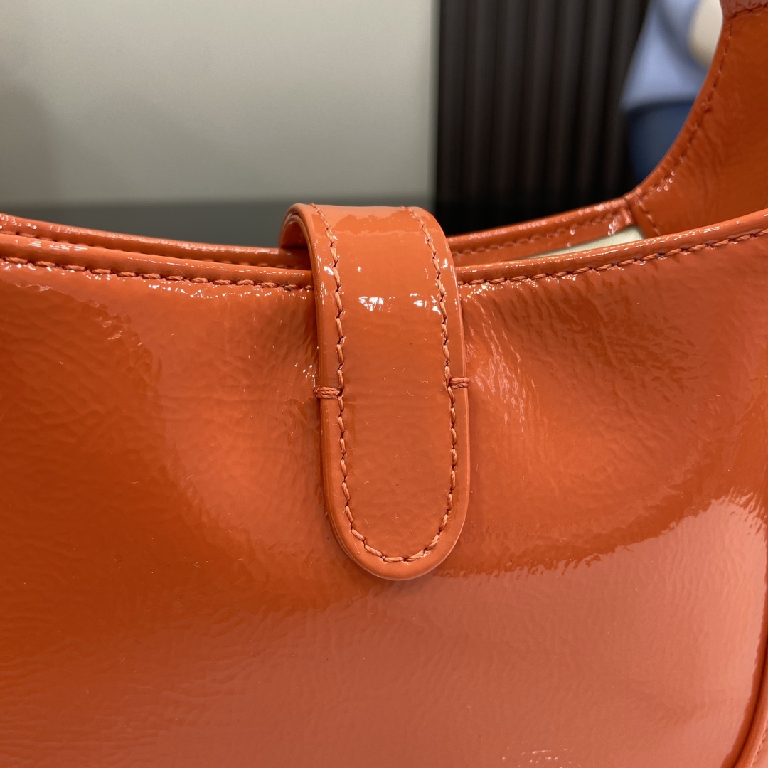 G*u*i jackie notte mini bag