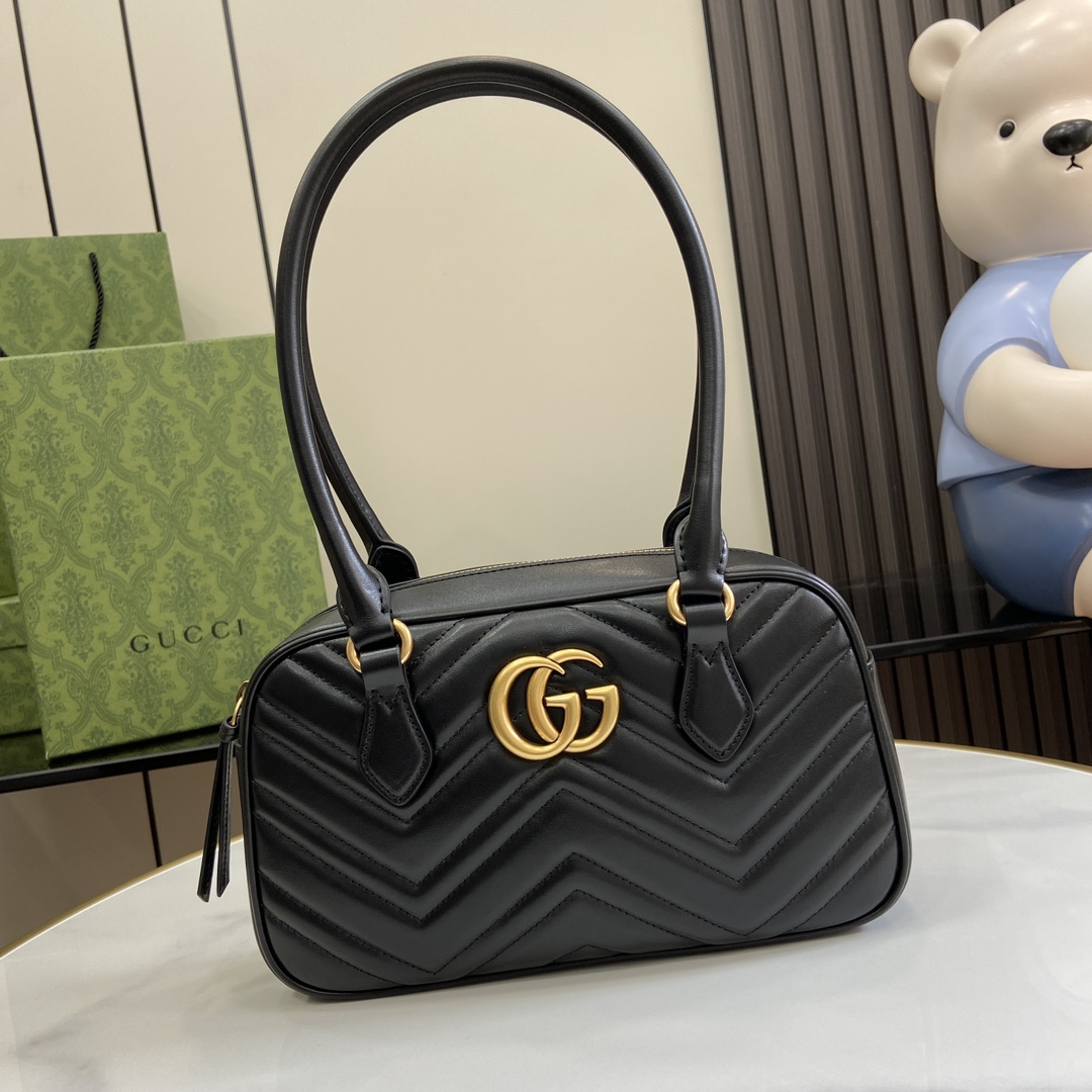 G*u*i gg marmont small top handle bag