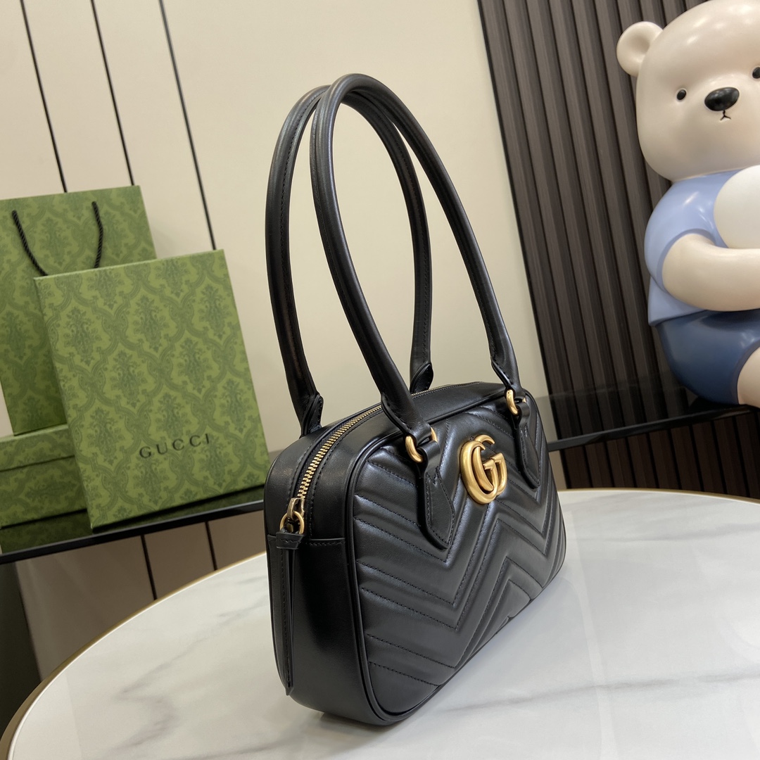 G*u*i gg marmont small top handle bag