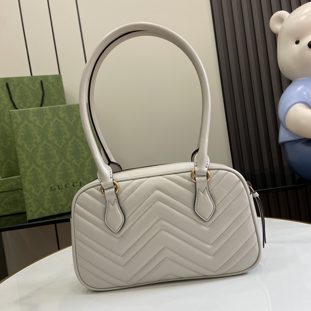 G*u*i gg marmont small top handle bag