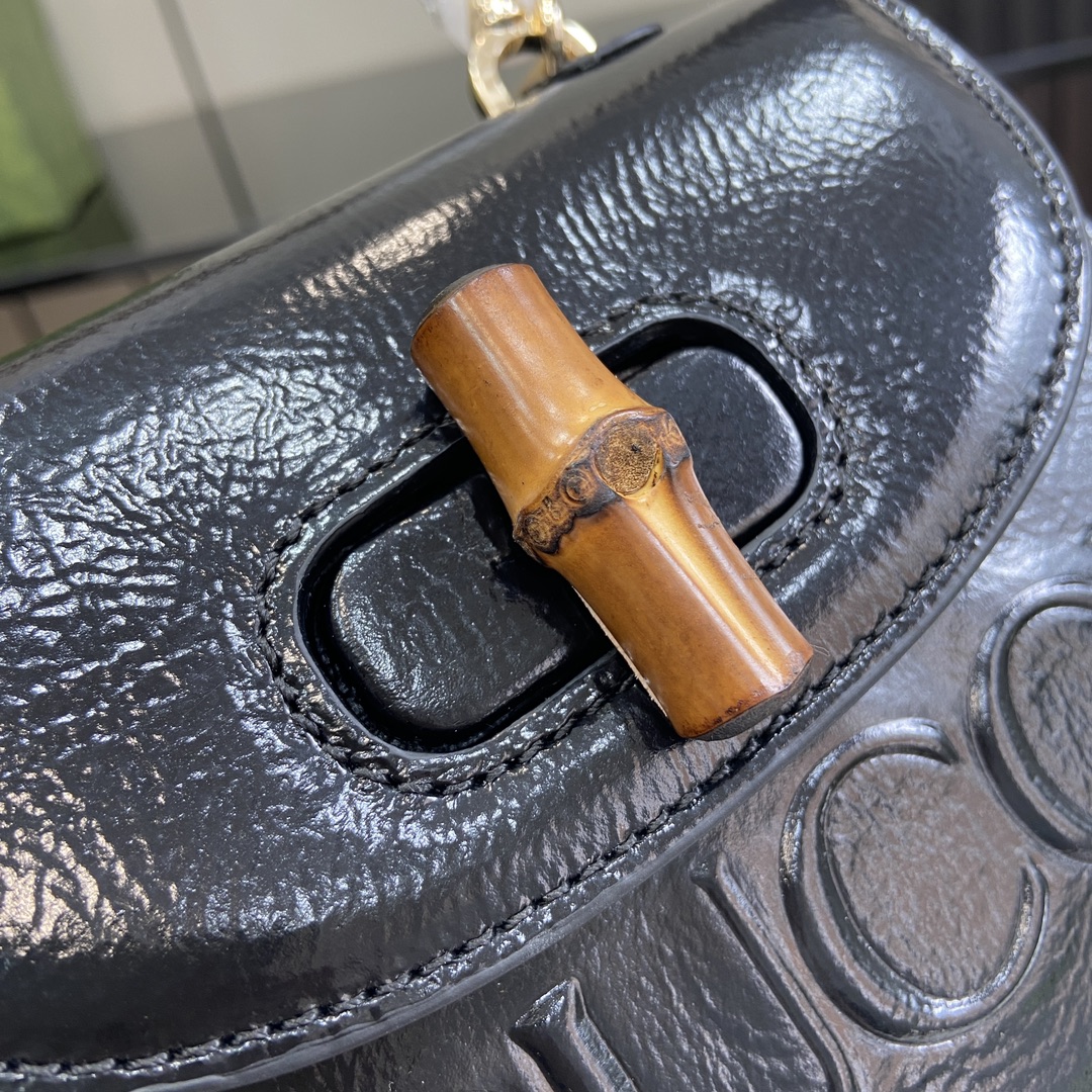 G*u*i bamboo 1947 mini top handle bag