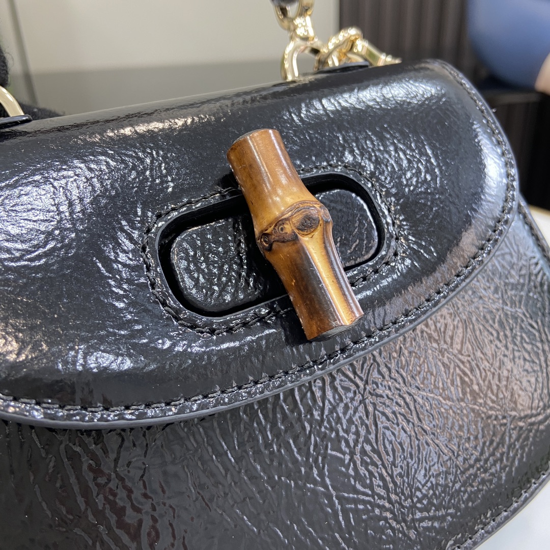 G*u*i bamboo 1947 mini top handle bag