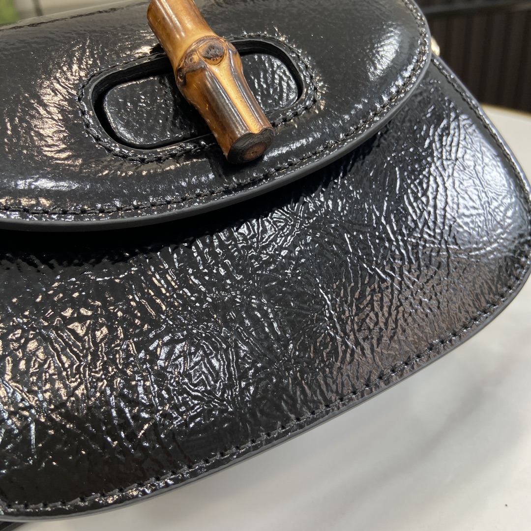 G*u*i bamboo 1947 mini top handle bag