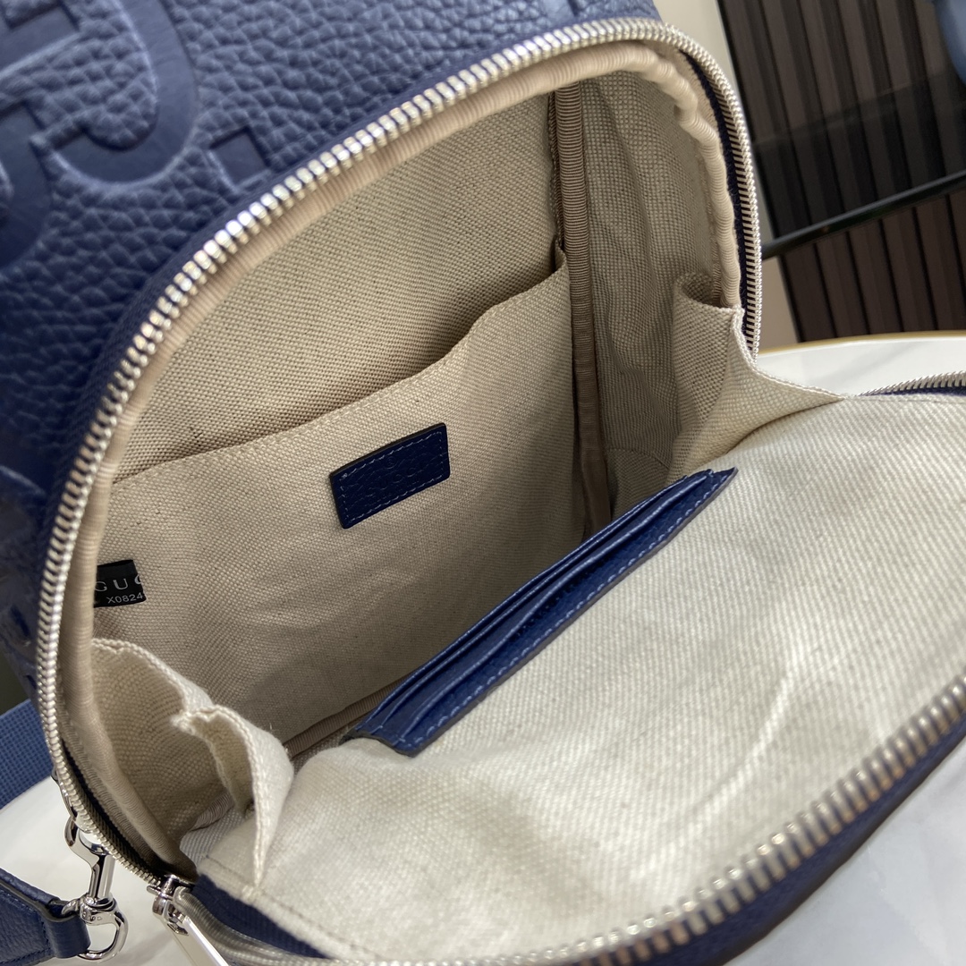 G*u*i jumbo gg crossbody bag