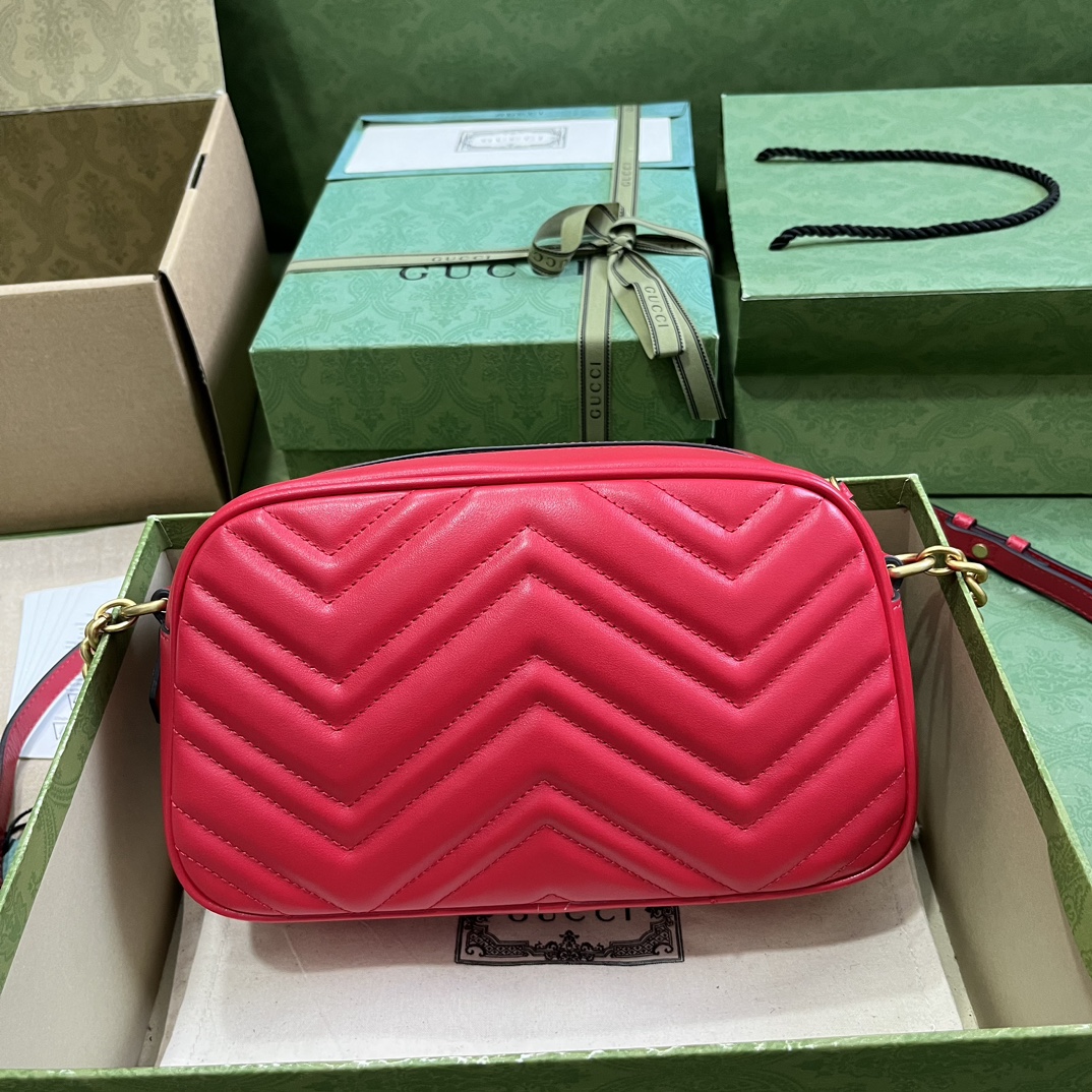 G*u*i marmont small matelassé shoulder bag