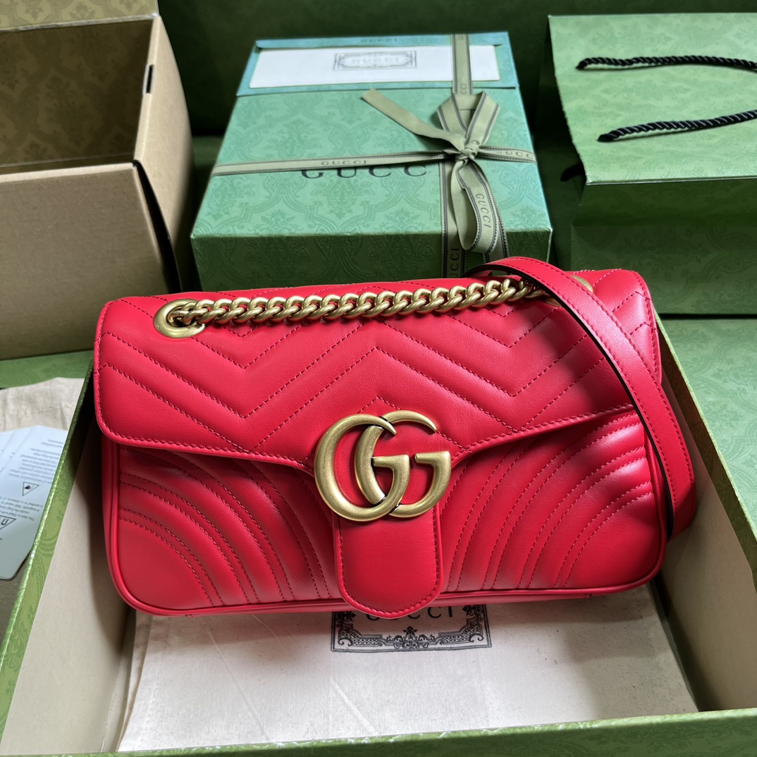 G*u*i gg marmont small shoulder bag