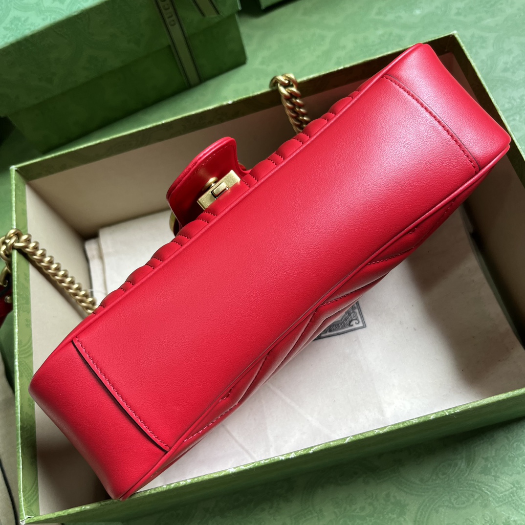 G*u*i gg marmont small shoulder bag