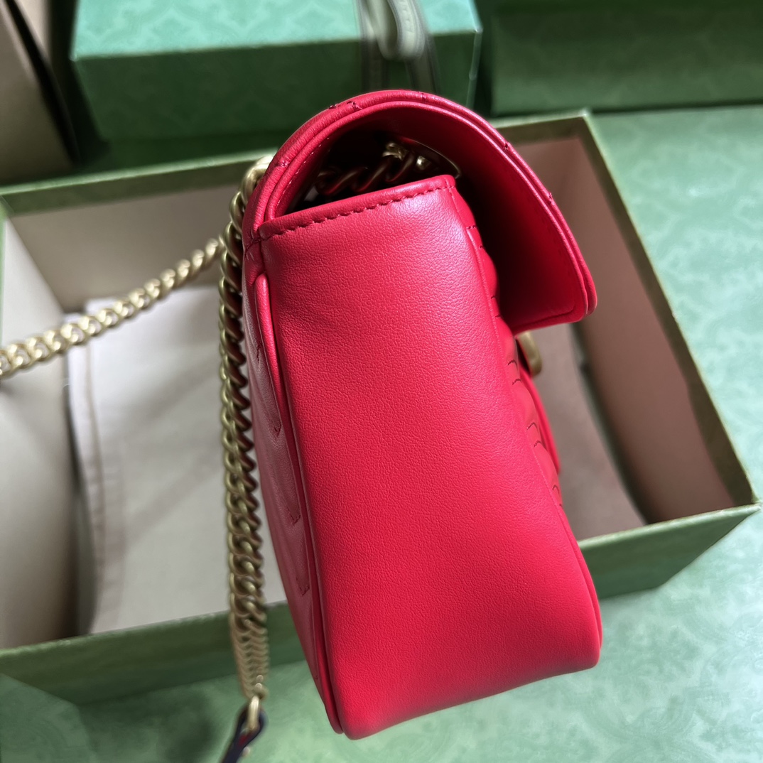 G*u*i gg marmont small shoulder bag