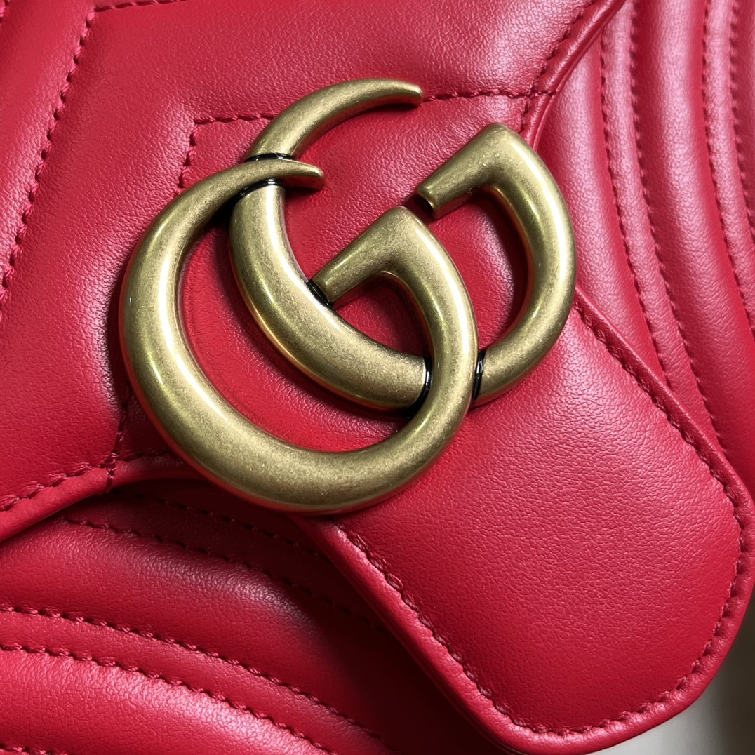 G*u*i gg marmont small shoulder bag