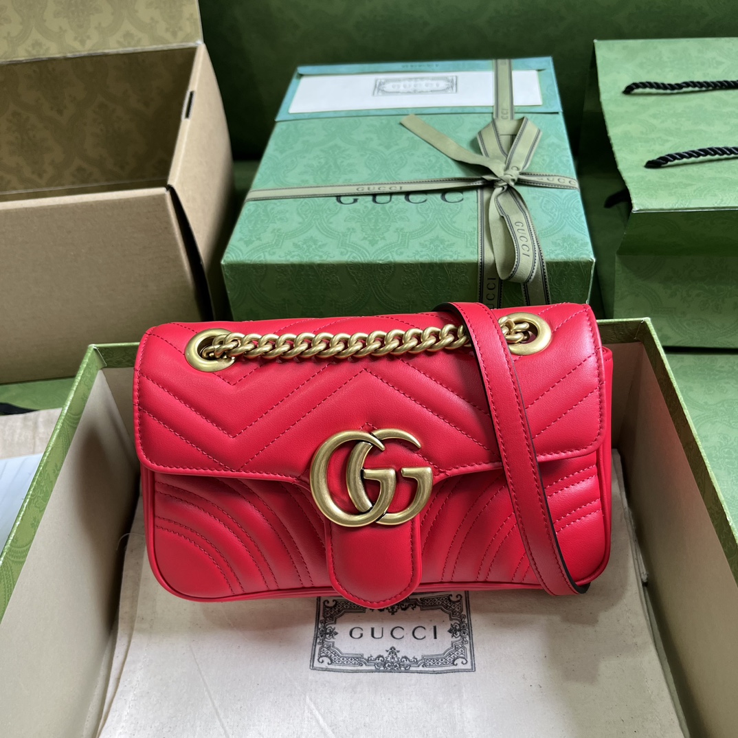 G*u*i gg marmont mini shoulder bag