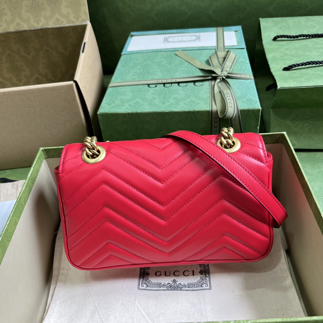 G*u*i gg marmont mini shoulder bag