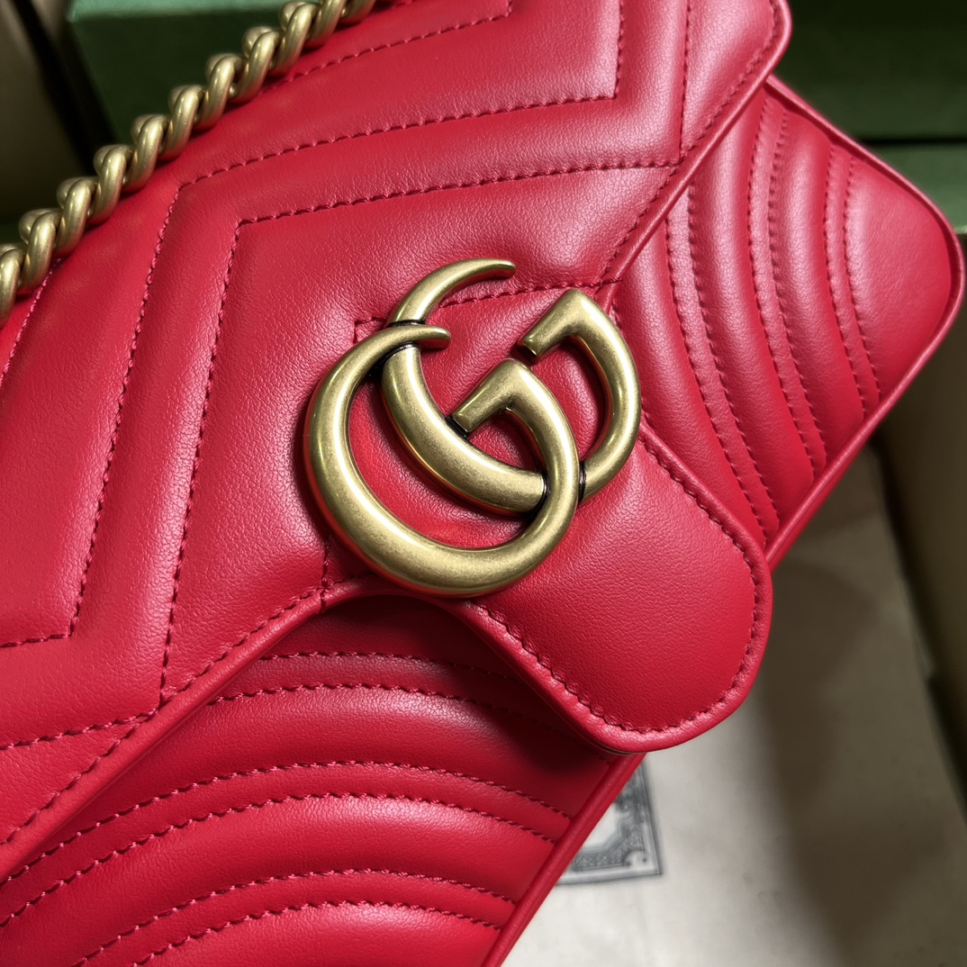 G*u*i gg marmont mini shoulder bag
