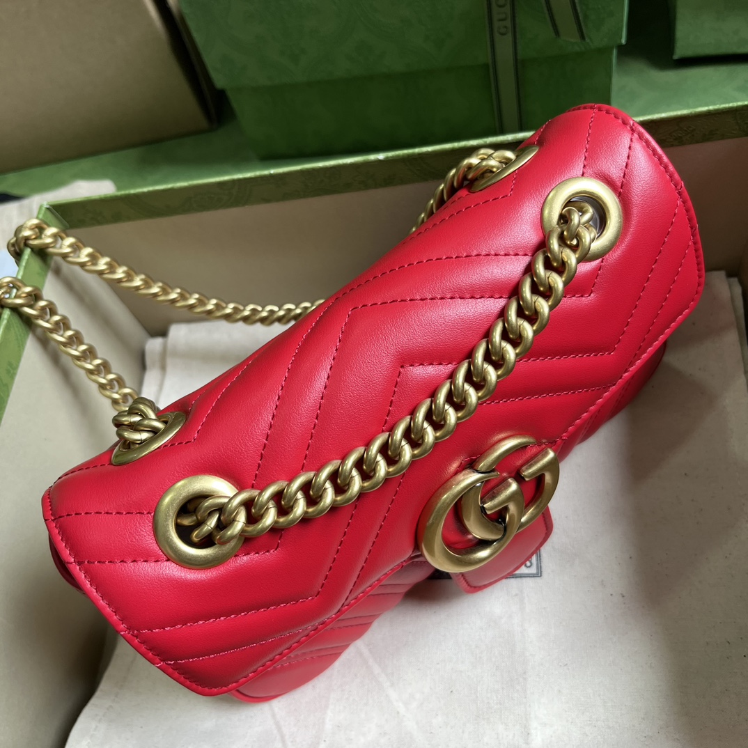 G*u*i gg marmont mini shoulder bag
