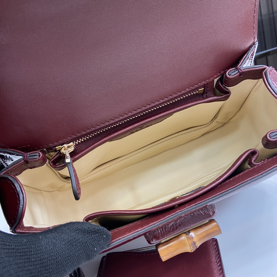 G*u*i bamboo 1947 bag