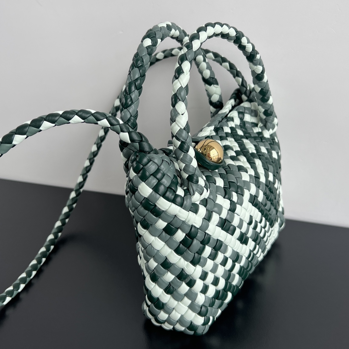 bo*te*ga Ve*ne*ta bv mini tosca