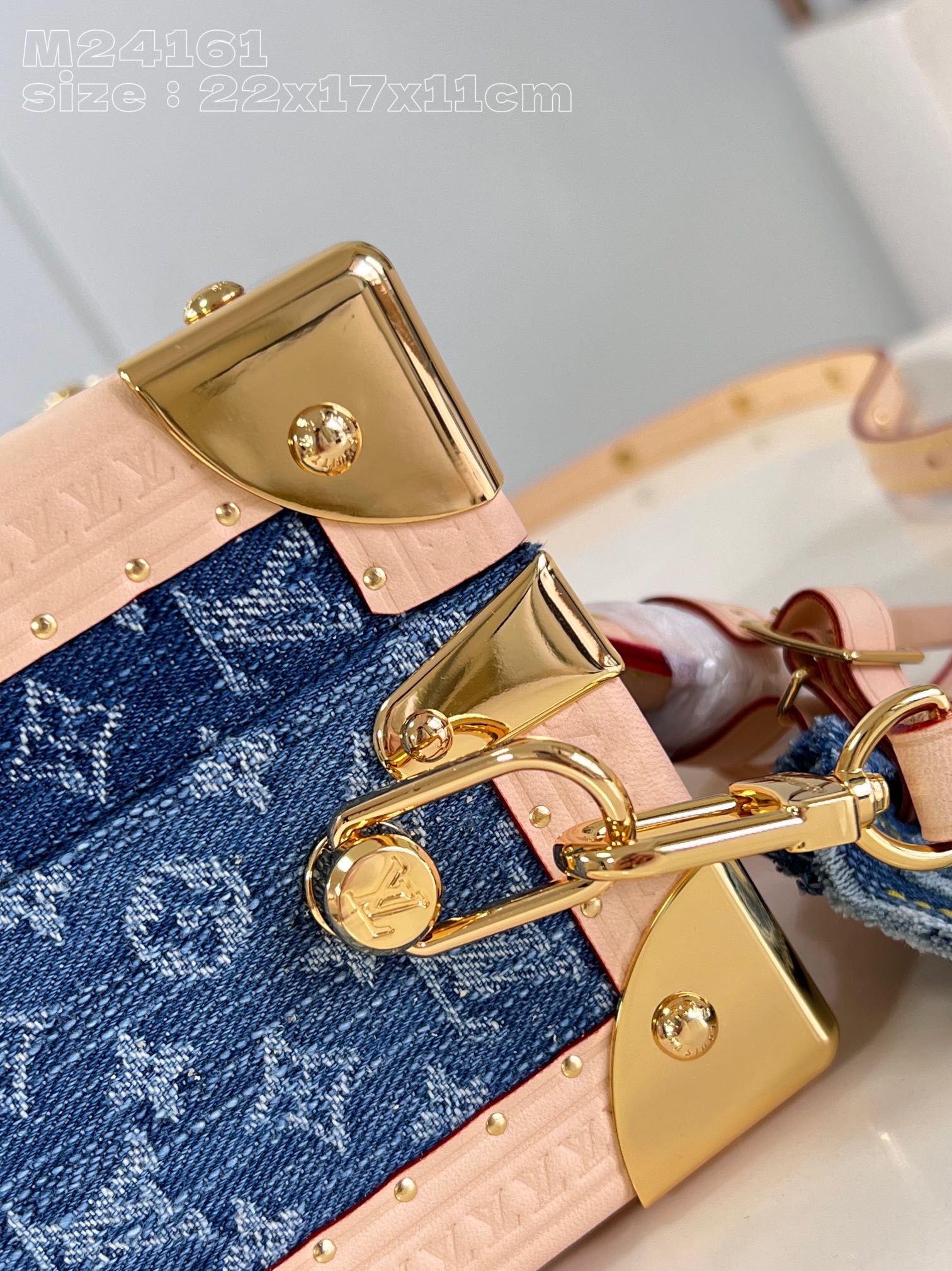 l**is V*t*n petite valise denim bleu